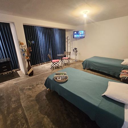Lima Airport Hostel With Free Airport Pick Up Extérieur photo